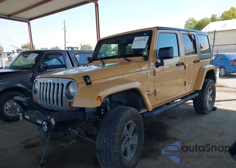 2013 Jeep Wrangler Unlimited Freedom Edition из США, поврежденный, VIN 1C4BJWDG1DL618965